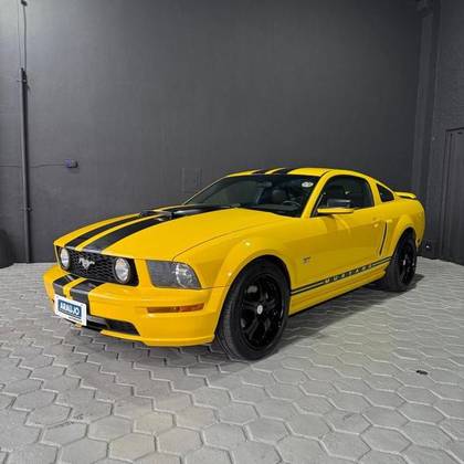 FORD MUSTANG 4.6 GT COUPÉ V8 24V GASOLINA 2P MANUAL FORD MUSTANG 4.6 GT COUPÉ V8 24V GASOLINA 2P MANUAL